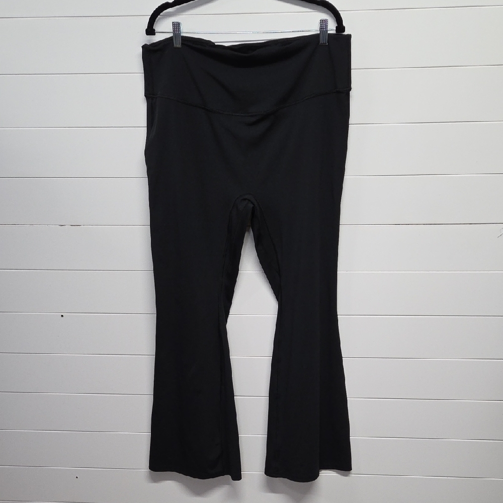 All In Motion Flare Leggings Womens Size 2X Black